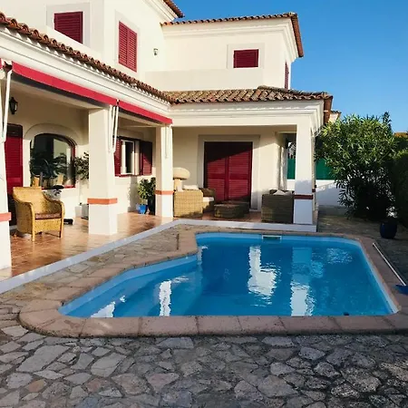 Maison D'Architecte Confort Et Decoration Soignee *